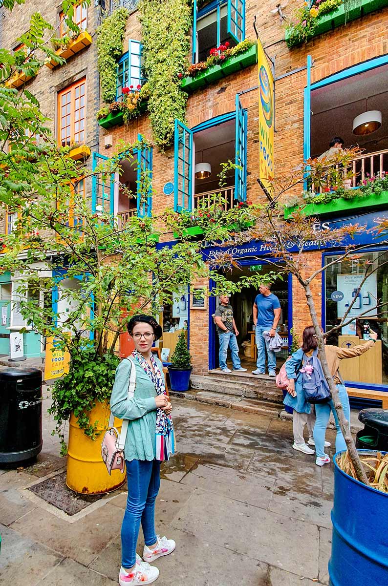 10 instagrammable places in london neals yard