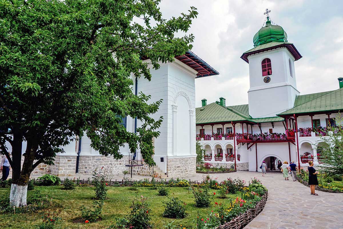 agapia monastery in moldova