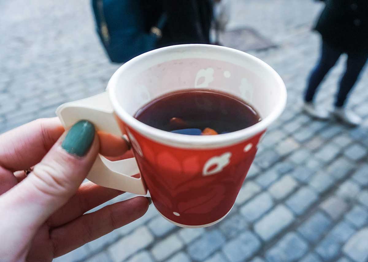 Christmas markets in Stockholm: glogg