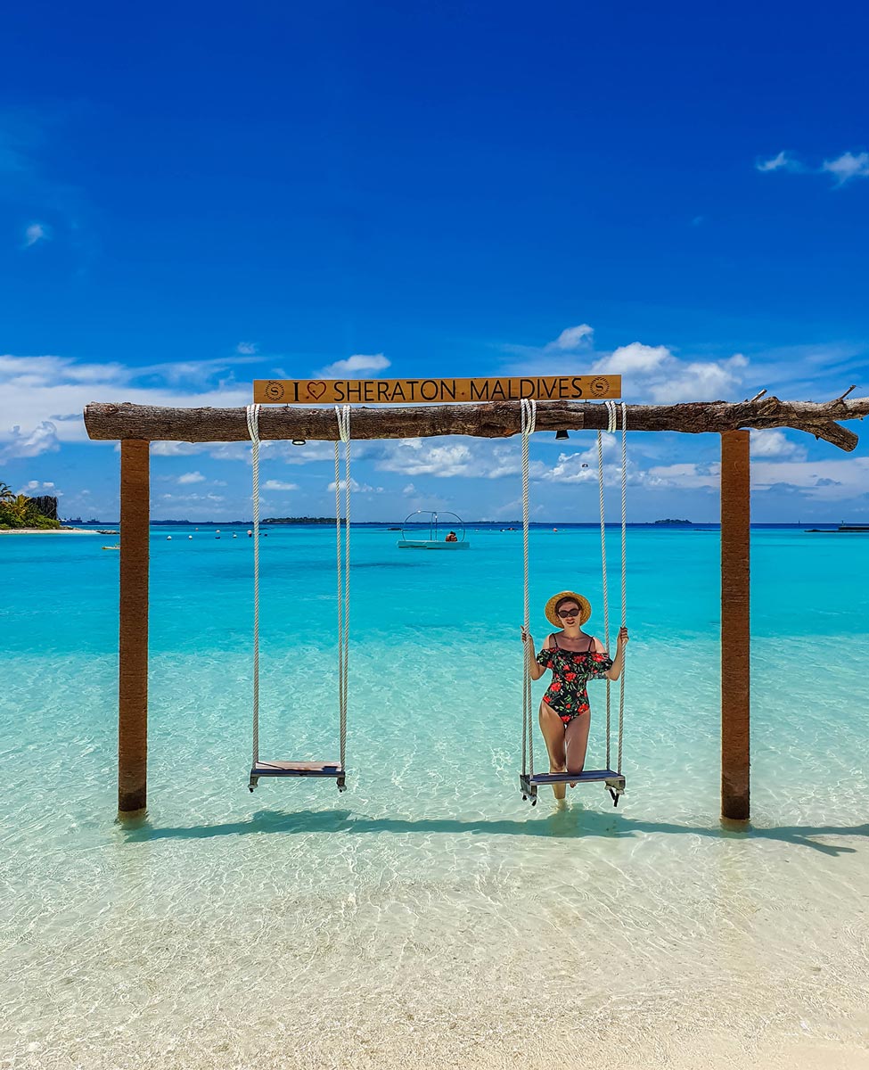 sheraton maldives review- swing on the beach