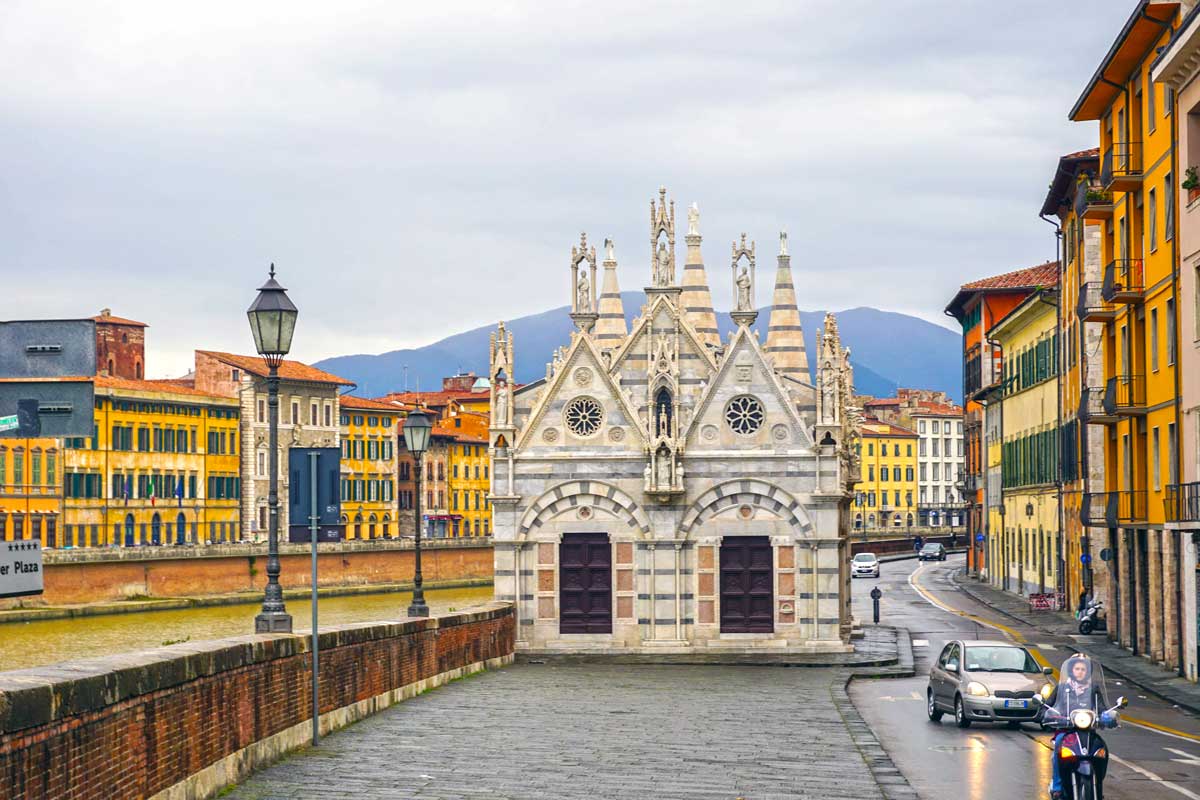 Santa Maria della Spina in Pisa