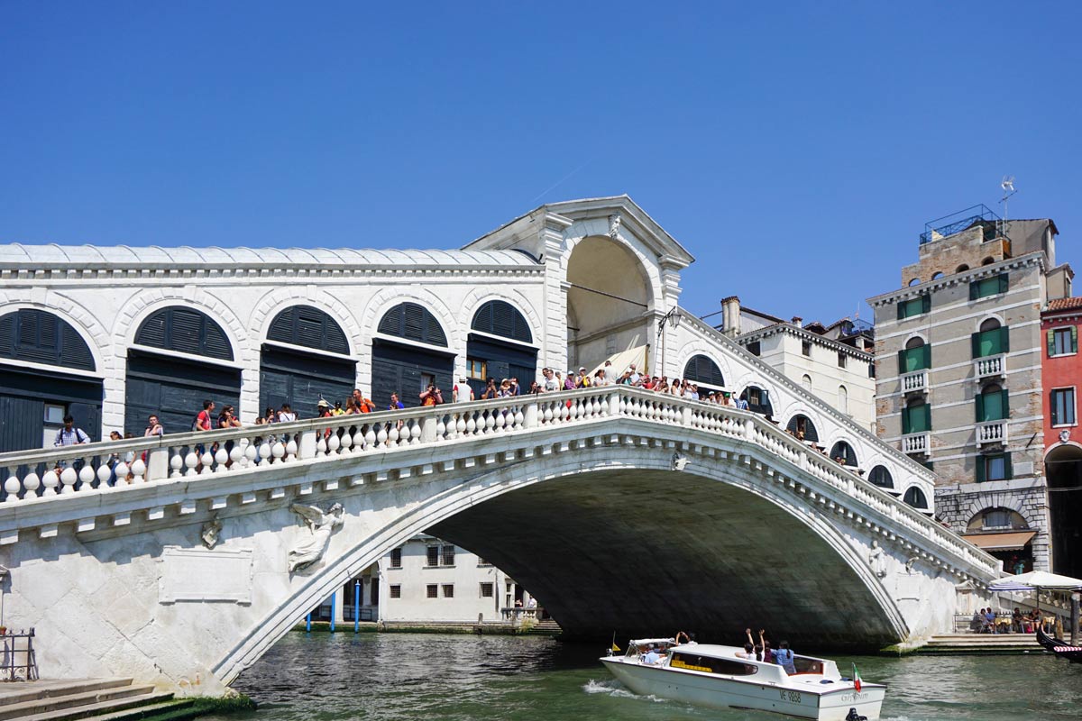 Rialto bridge in Venice, Italy