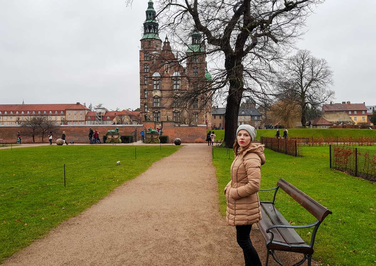 thinhs to visit in copenhagen: rosenborg castle