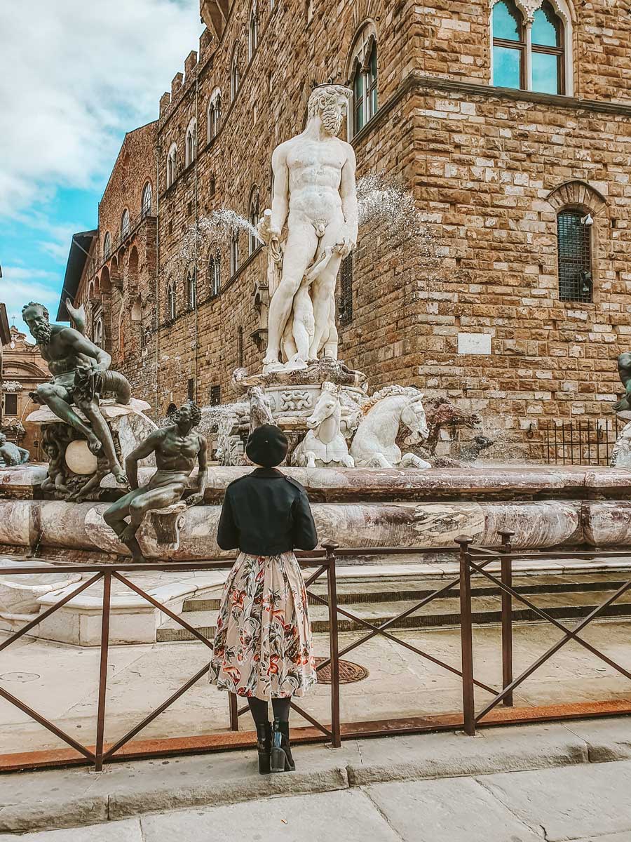 Insta-worthy spot in Florence: Neptune Fountain