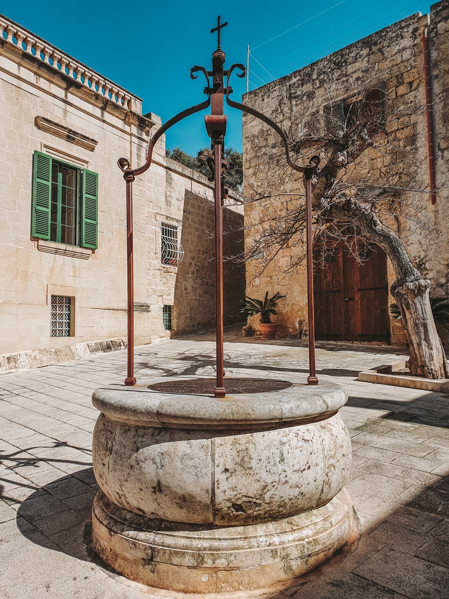 Pjazza Mesquita in Mdina, Malta