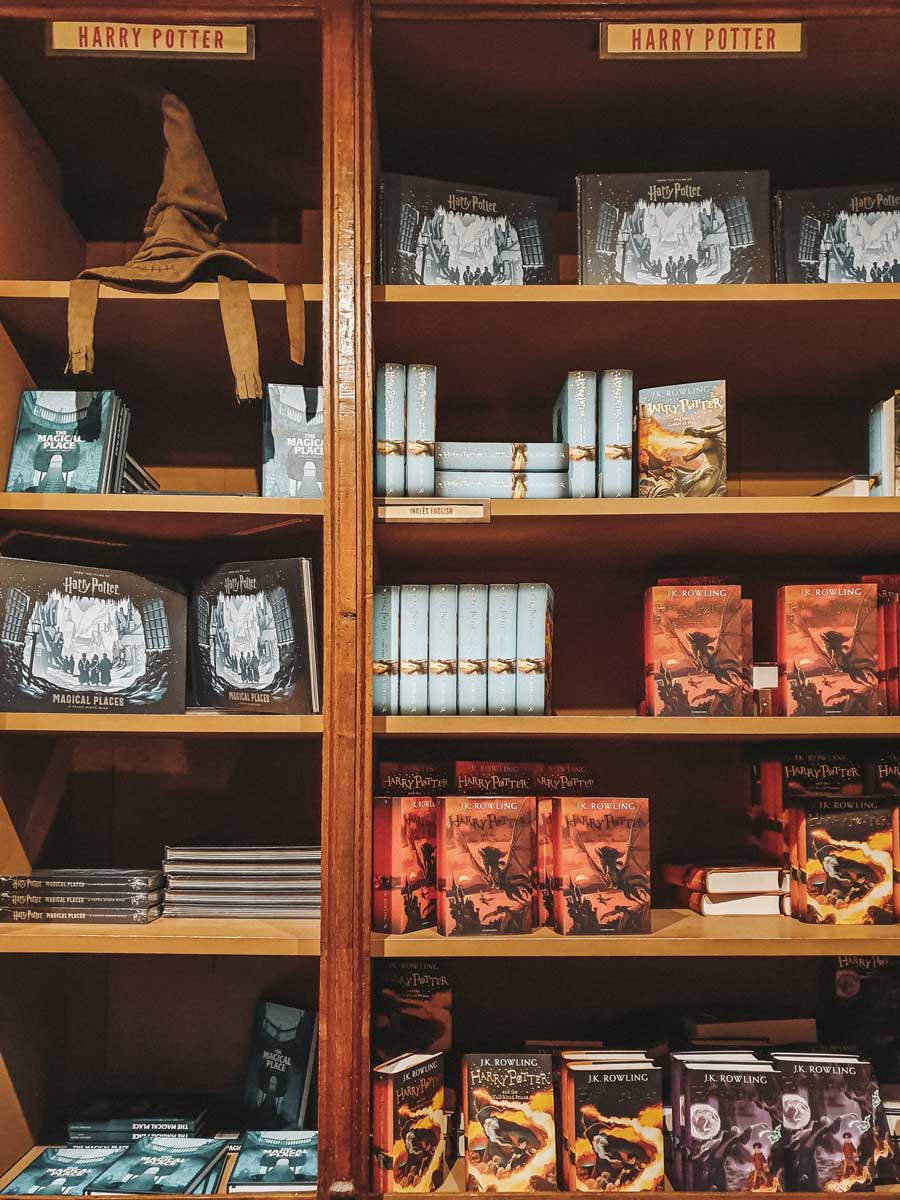 Livraria Lello, Porto: Harry Potter section