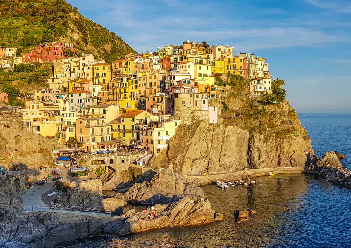 The iconic view of Manaraola from the Manarola Overlook Viewpoint