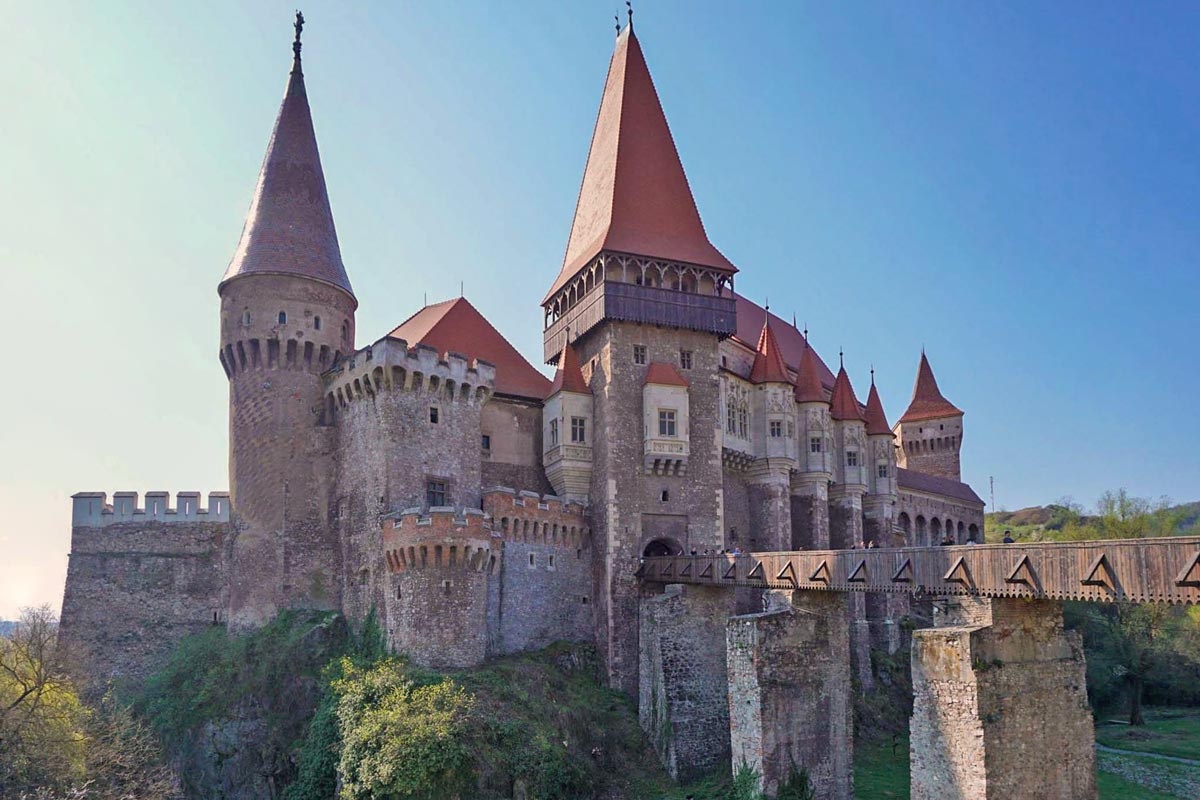 corvin castle visit