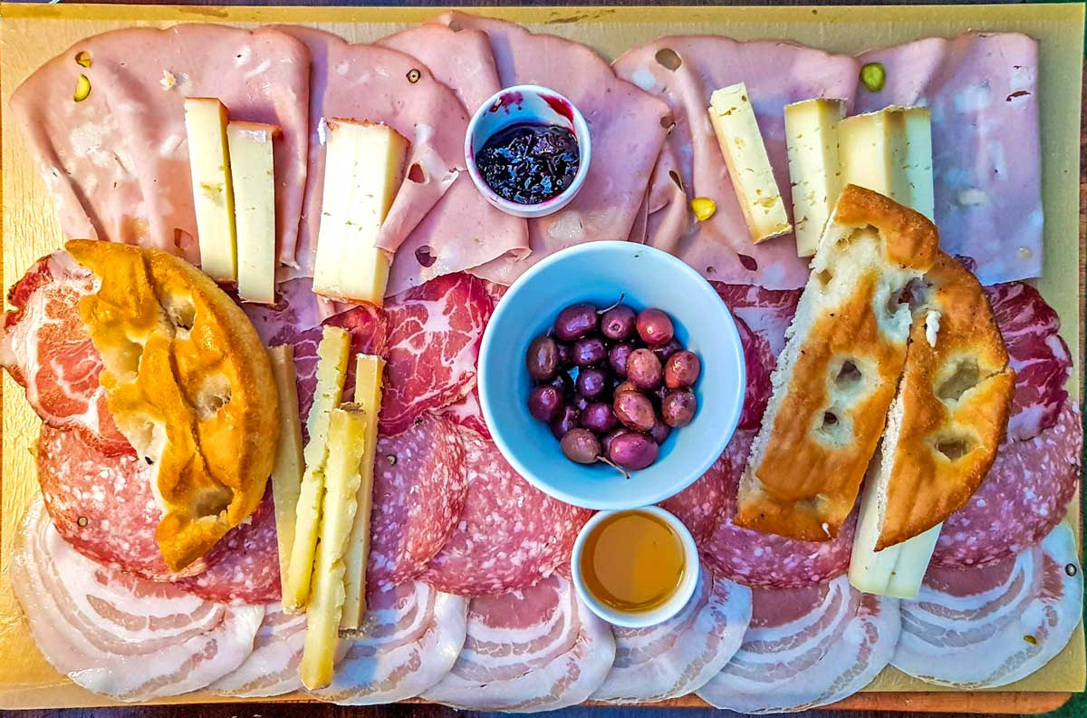 Nessun Dorma, Manarola, Cinque Terre: Meat platter