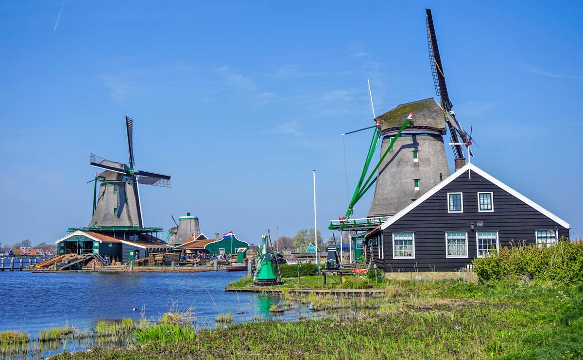 Things to do in Zaanse Schans: The windmills of Zaanse Schans